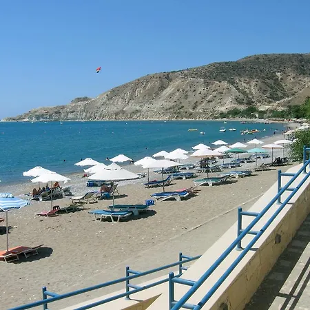 The Nest * Pissouri
